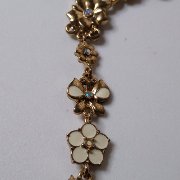 Y Shaped White Flower Metal Necklace 16 Inches - Picture 6 of 15